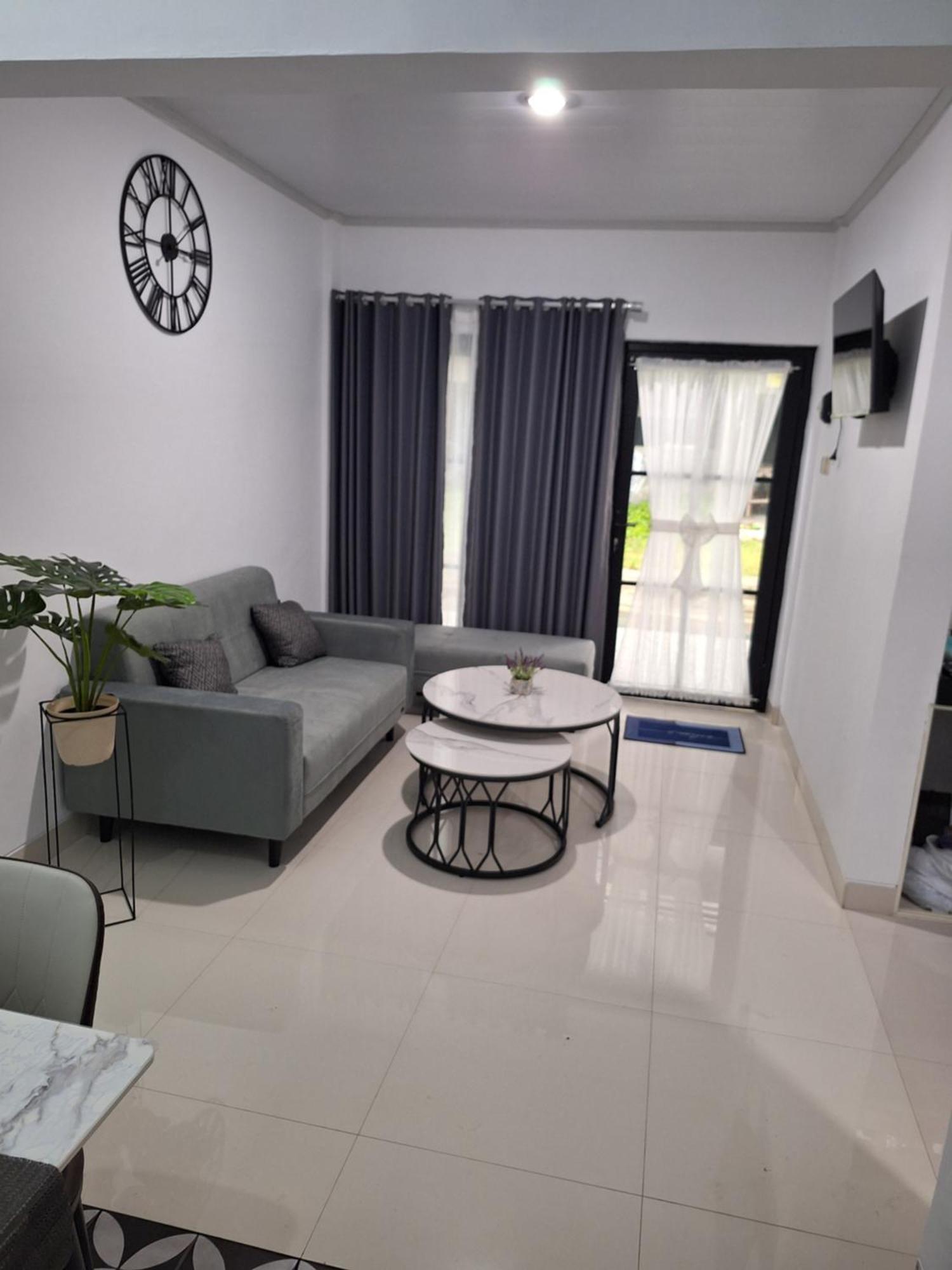 White House Royal Villa B1 Balong  Esterno foto