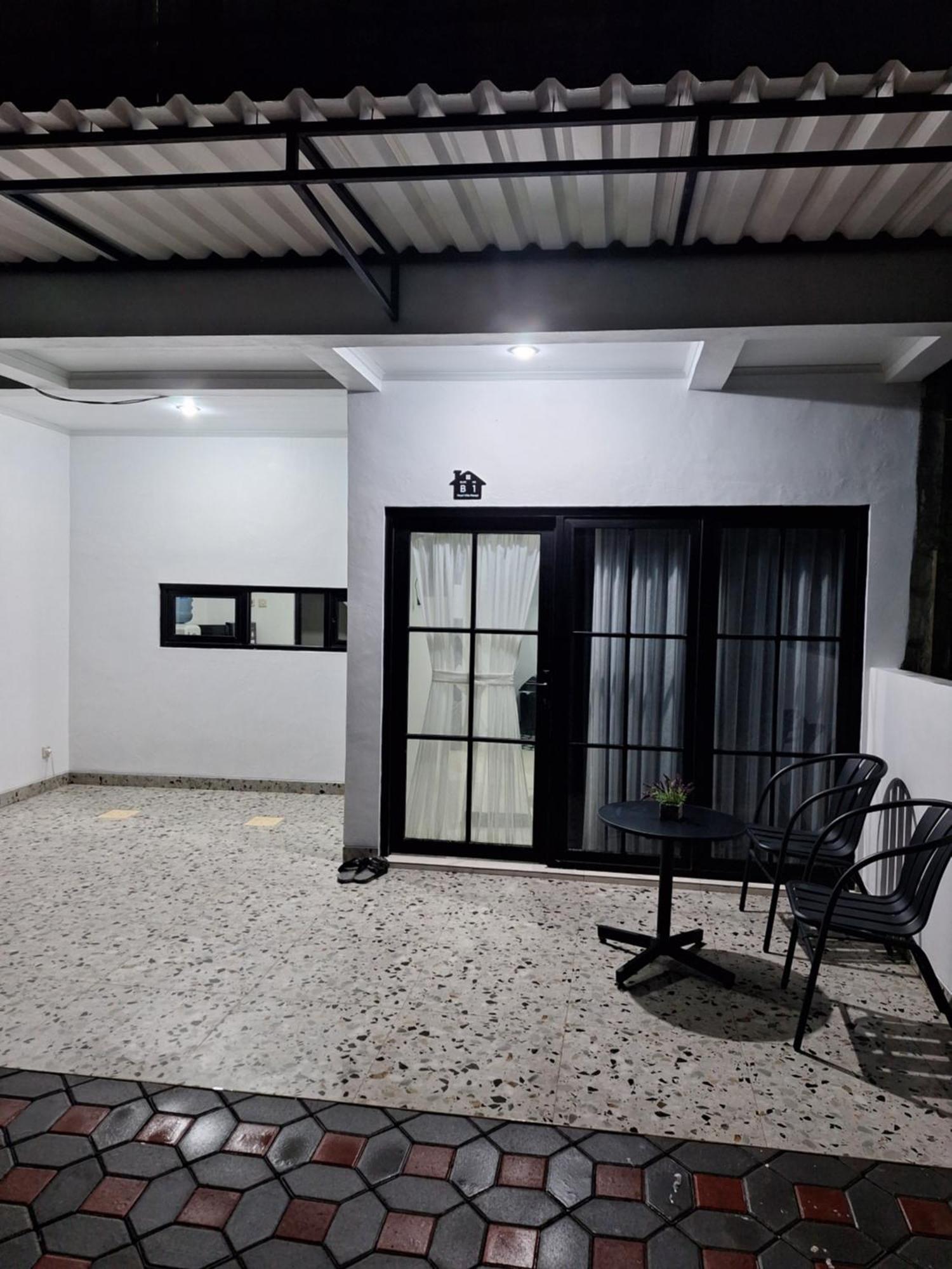 White House Royal Villa B1 Balong  Esterno foto