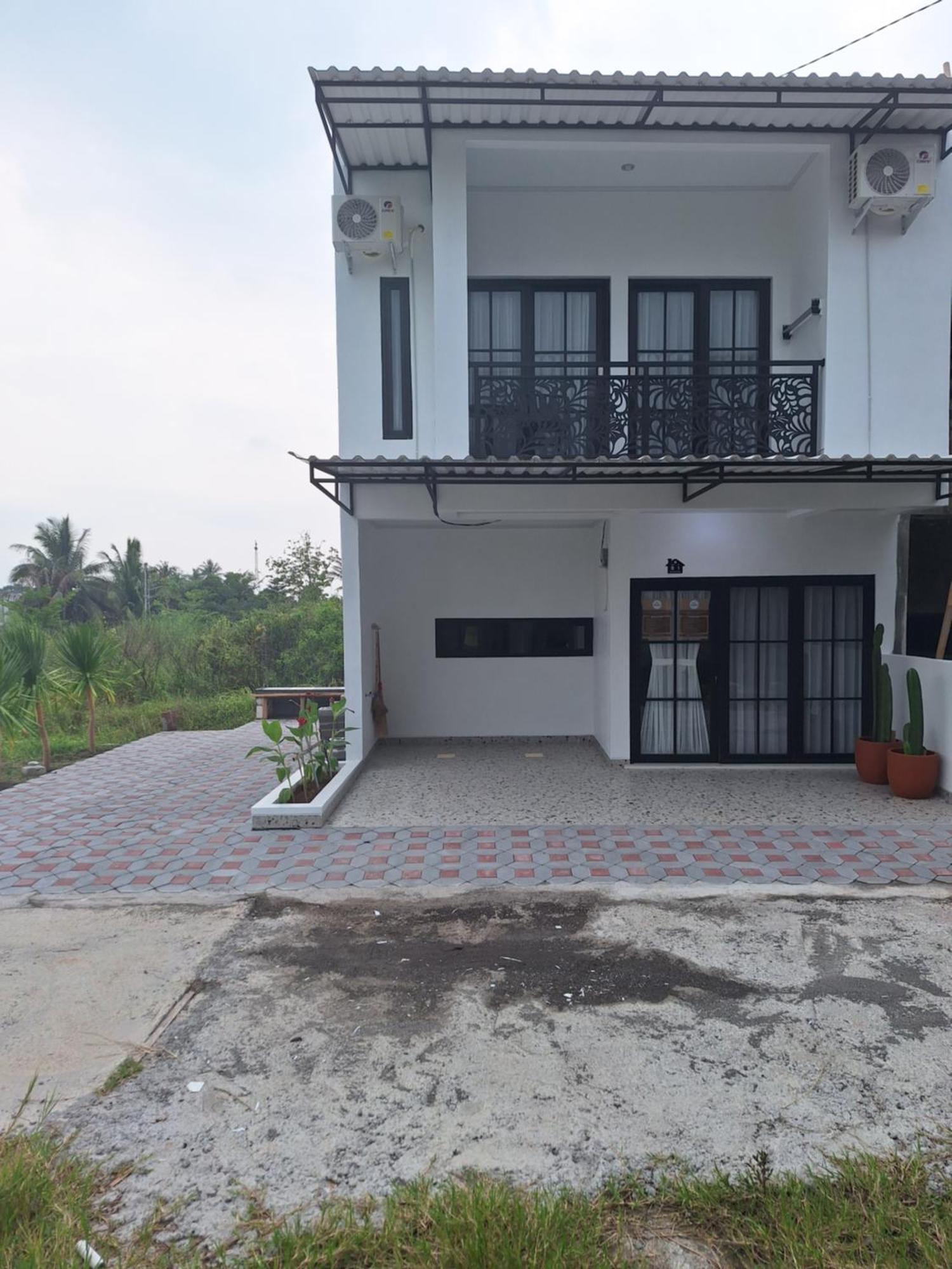 White House Royal Villa B1 Balong  Esterno foto